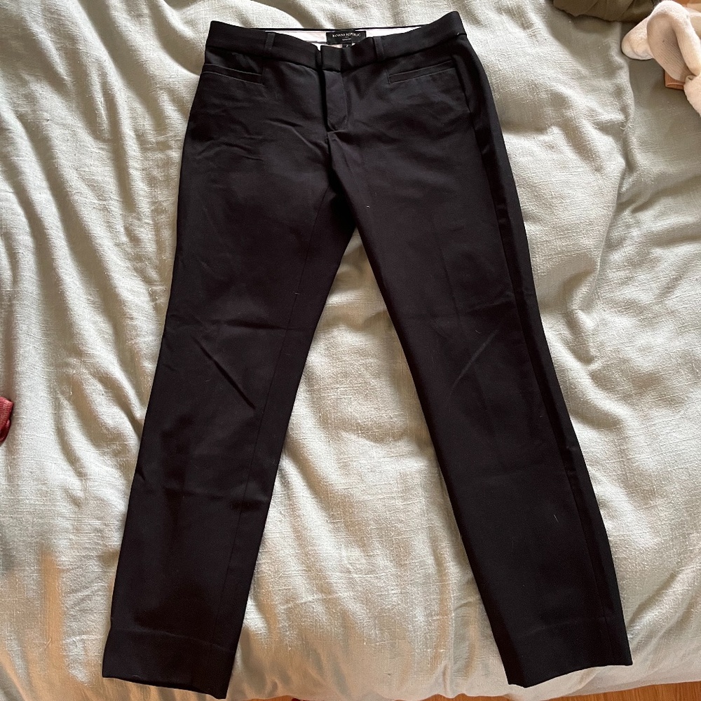 Banana Republic Sloan Fit size 2 black dress pant
